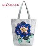 Floral Design Beach Bag